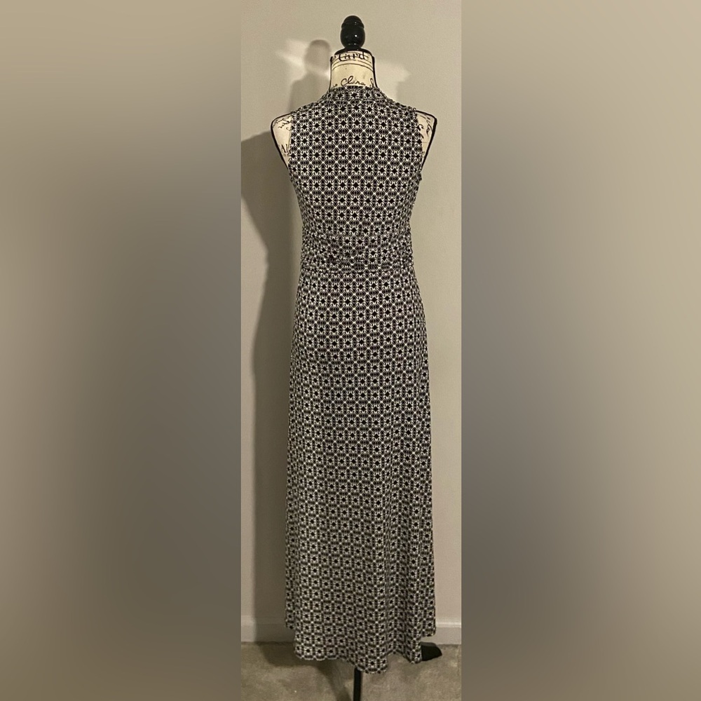 Vince Camuto “Geo Print” Sleeveless Maxi Dress - Picture 4 of 13